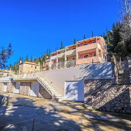 View 2 فيلة Áyios Nikítas