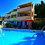 Vila View 2 *